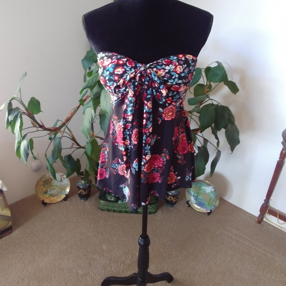Multi colored Tube-Top - Picture 3 of 4